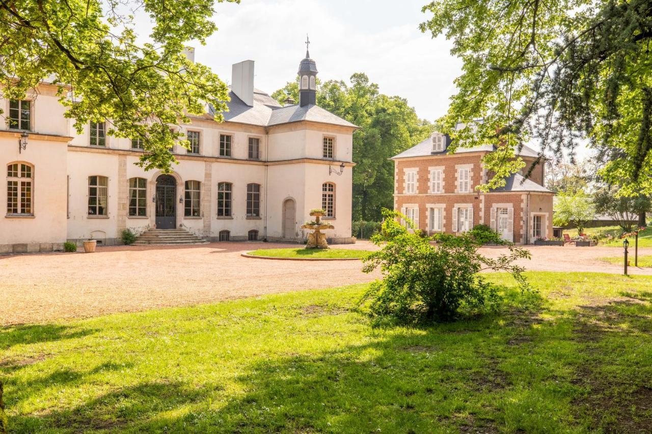 Chateau De Charmeil- Vichy Chambres D'Hotes ภายนอก รูปภาพ
